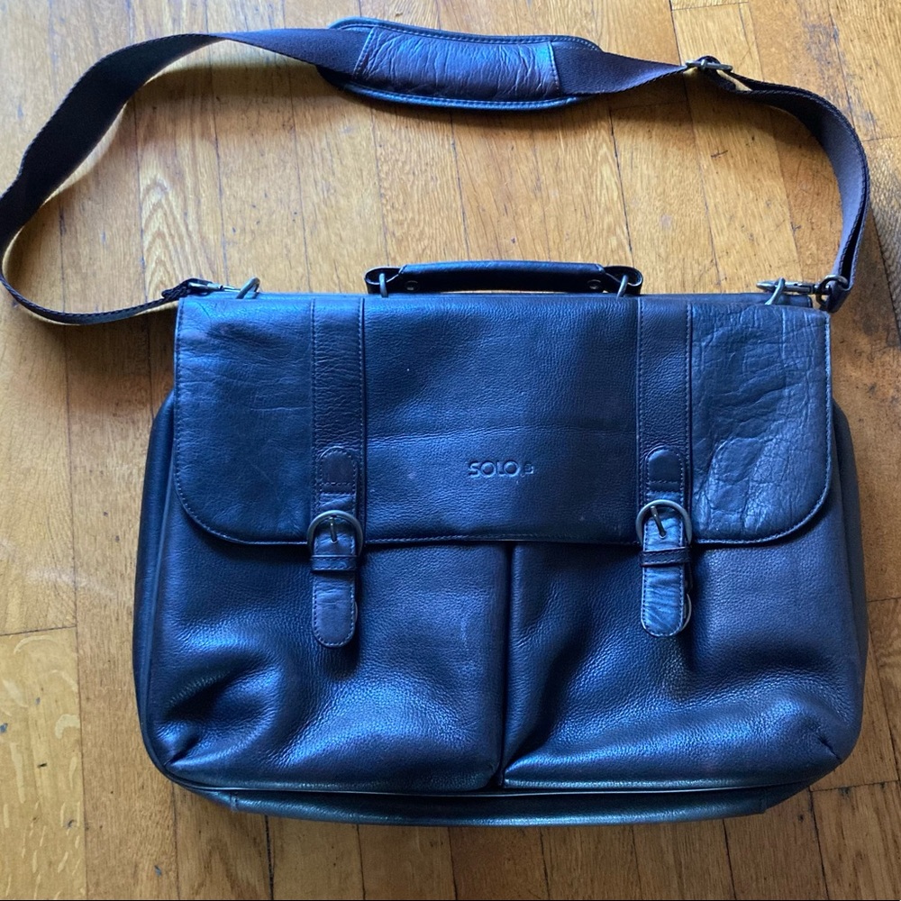 Solo Bags D535-3 16" Laptop Portfolio Case Messenger Brief Bag - Black